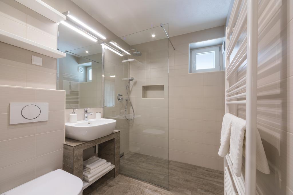 Apartments Poklukar ブレッド エクステリア 写真