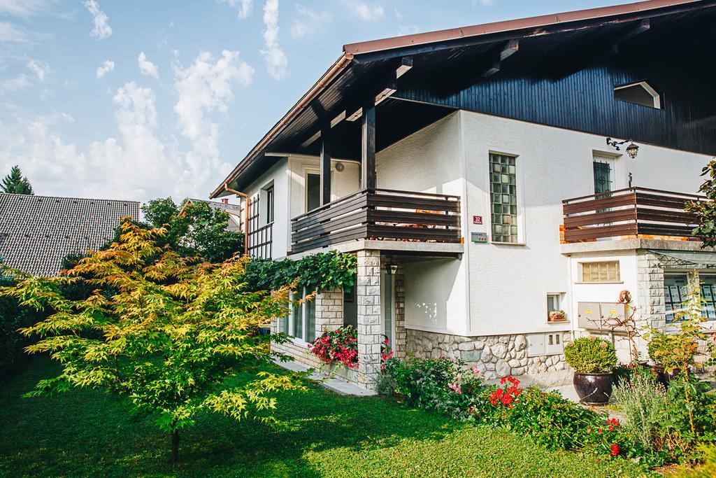 Apartments Poklukar ブレッド エクステリア 写真